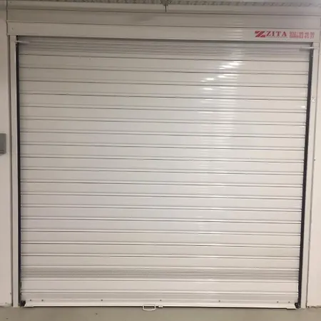 Kapana Premium With Private Garage 아파트 *